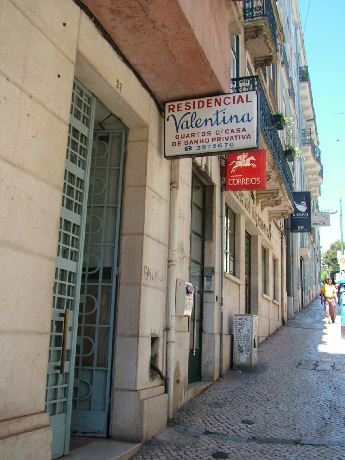 Residencial Valentina Hotel Lisabona Exterior foto Residential building in Porto Alegre